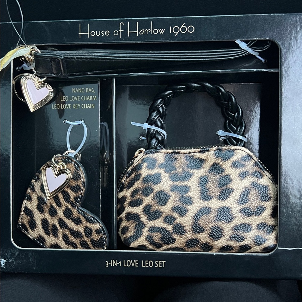 House of Harlow 1960 Leopard Set